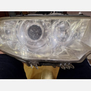 Фара правая Mitsubishi Pajero Sport II Stanley 8301B282 D2S