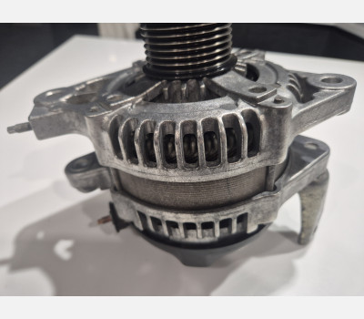 Генератор на Lexus is250